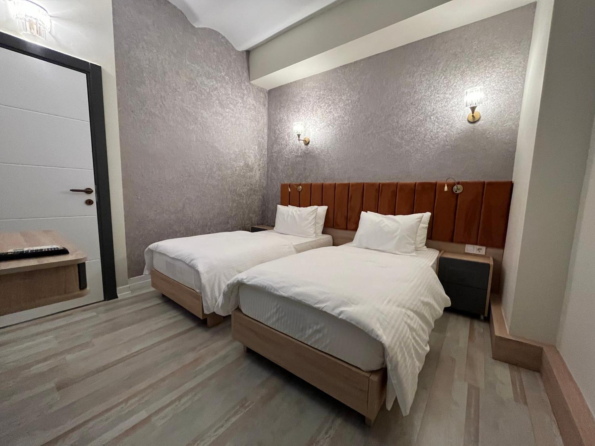 Genoa Port Hotel อิสตันบูล ภายนอก รูปภาพ